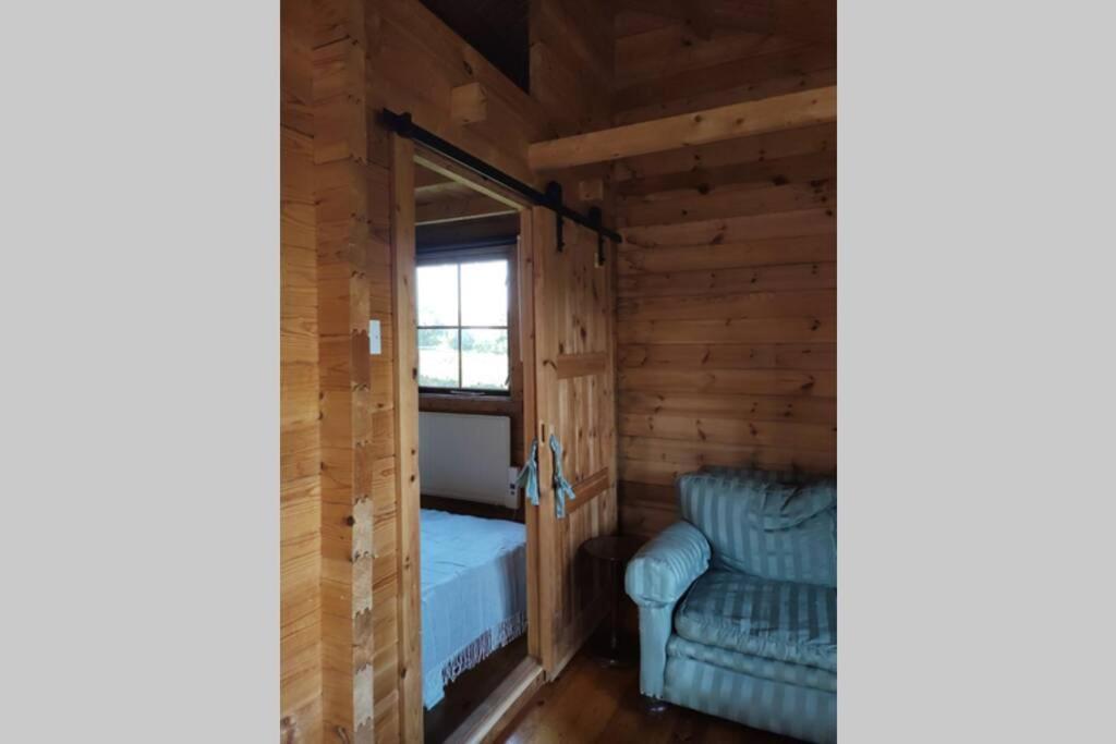 לאדלו Self Catering Garden Lodge מראה חיצוני תמונה